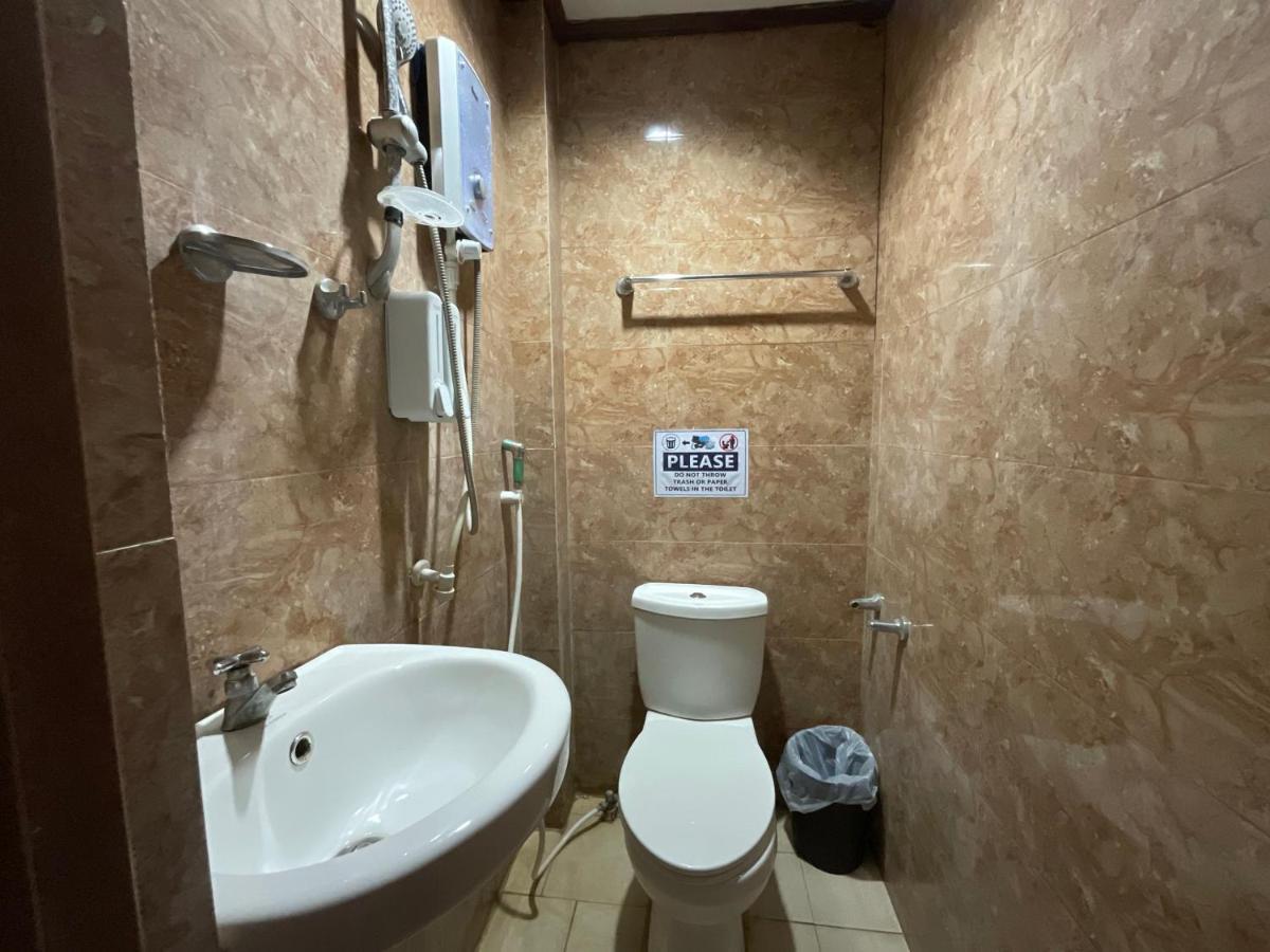 Lisa'S Guesthouse Basdiot Екстериор снимка